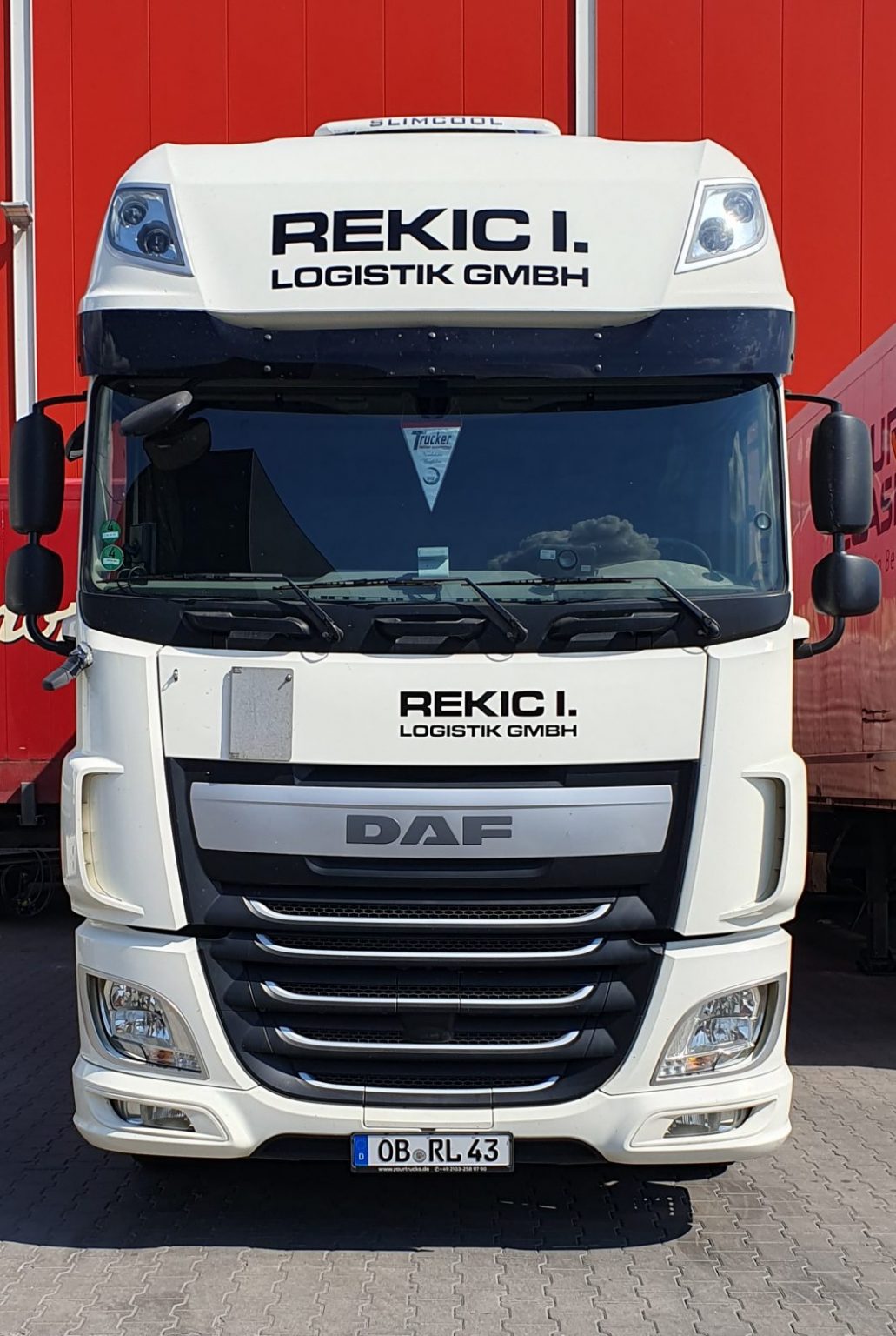 UNSERE FAHRZEUGE - Rekic I. Logistik GmbH